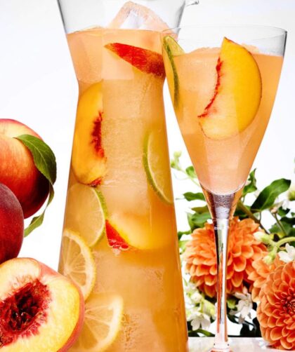 Bobby Flay Peach Sangria