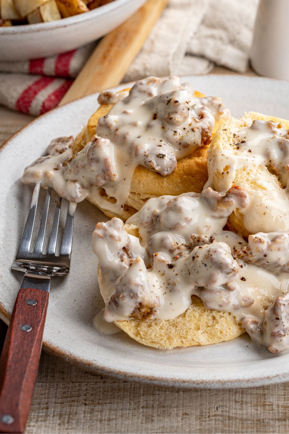 Bobby Flay Biscuits And Gravy