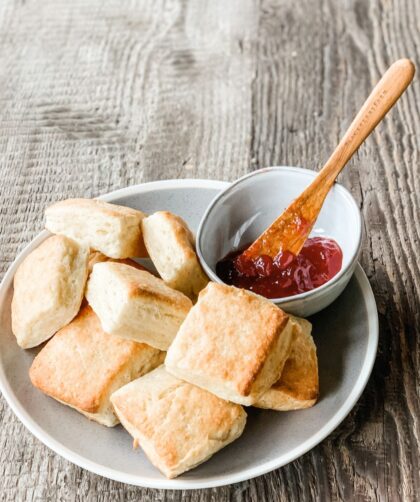 Bobby Flay Buttermilk Biscuits