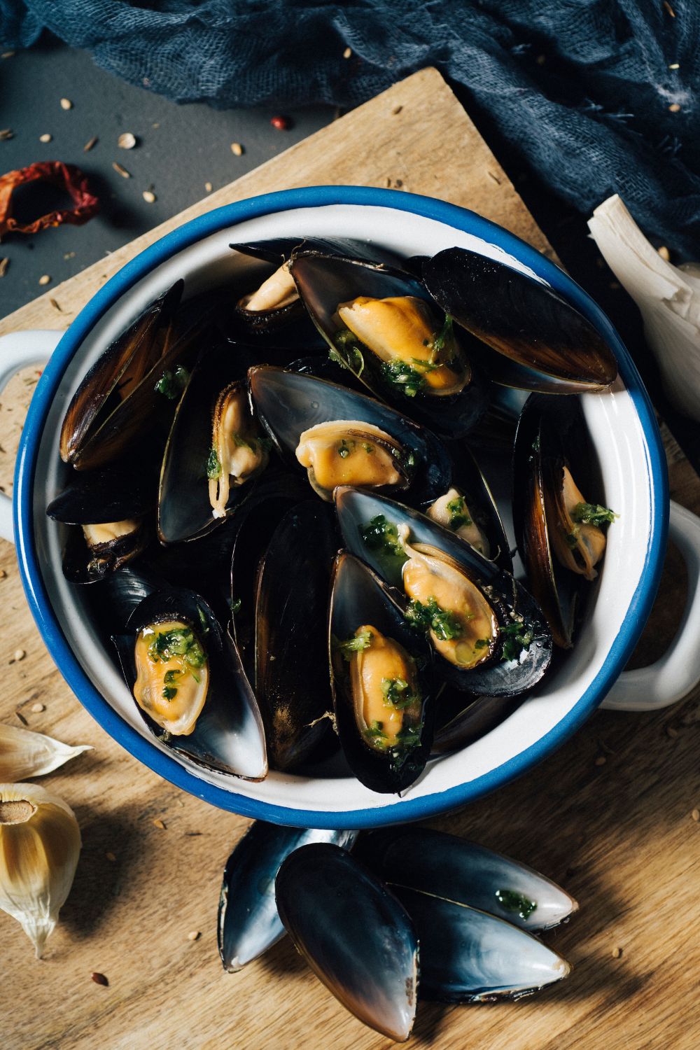 Bobby Flay Mussels