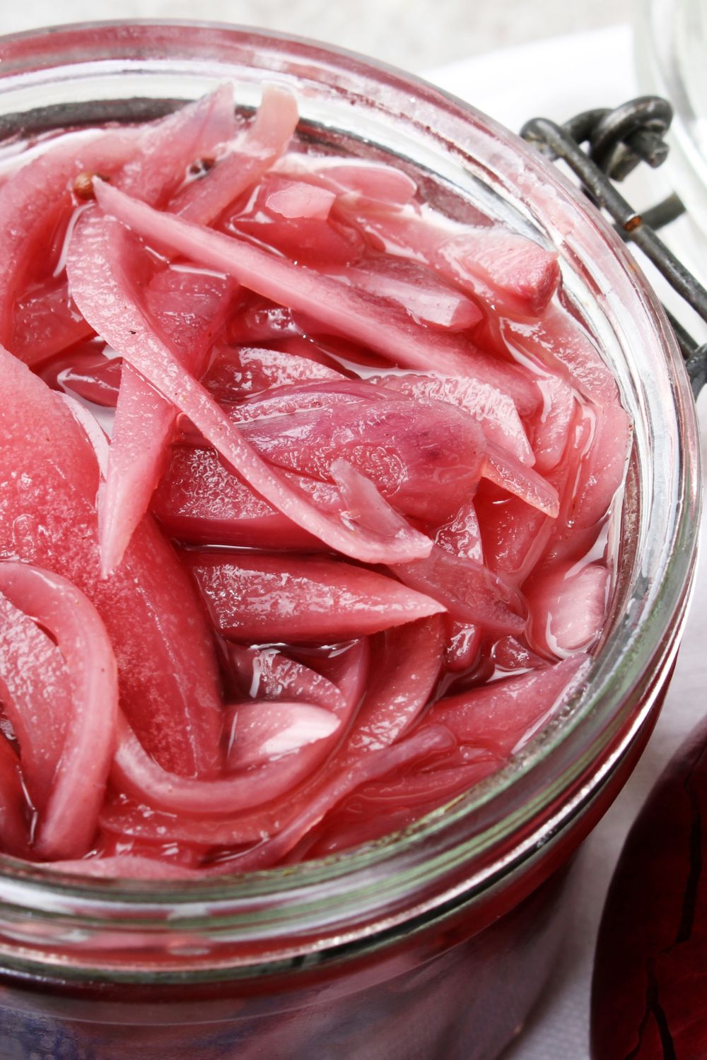 Bobby Flay Pickled Red Onion​