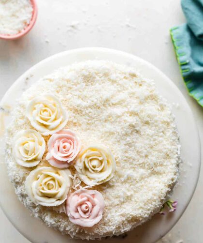 Bobby Flay Coconut Cake​