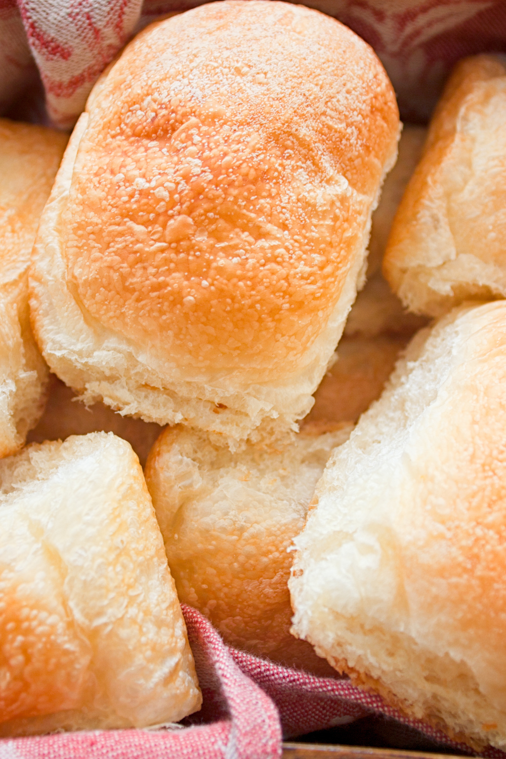 Bobby Flay Dinner Rolls​