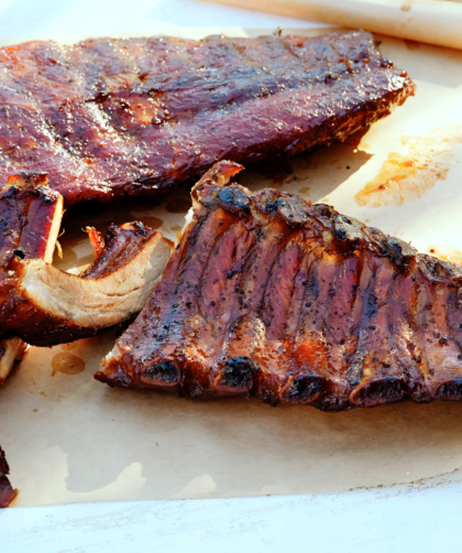 Smoked Ribs with Carolina-Style BBQ Sauce